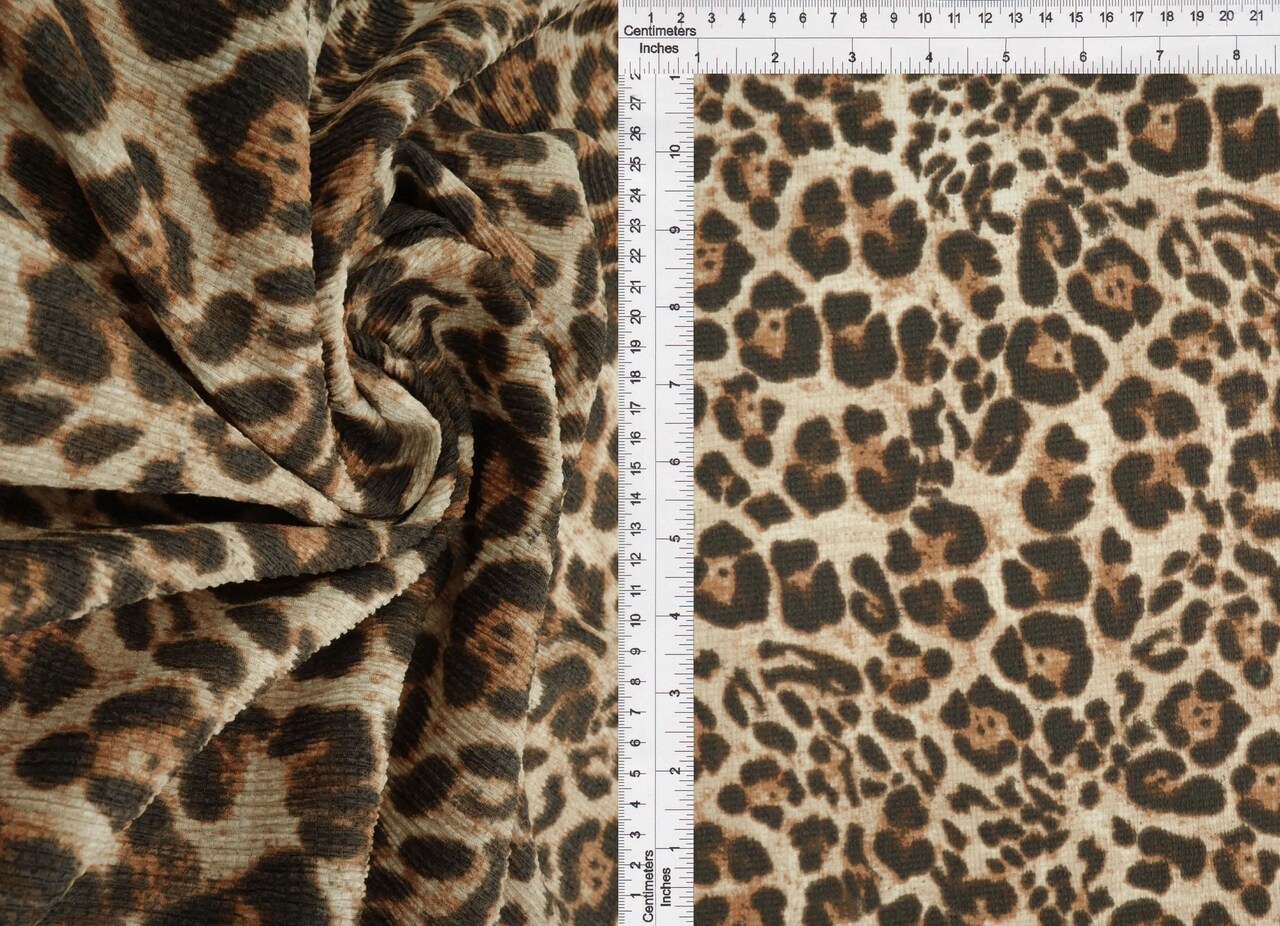 1 Yard Ella Ripple Jersey Animal Print Fabric, 58″ Wide Polyester Spandex Blend